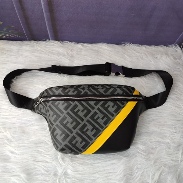 スーパーコピーブランドバッグ正面デザイン