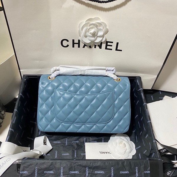 シャネルバッグレプリカ全体デザイン