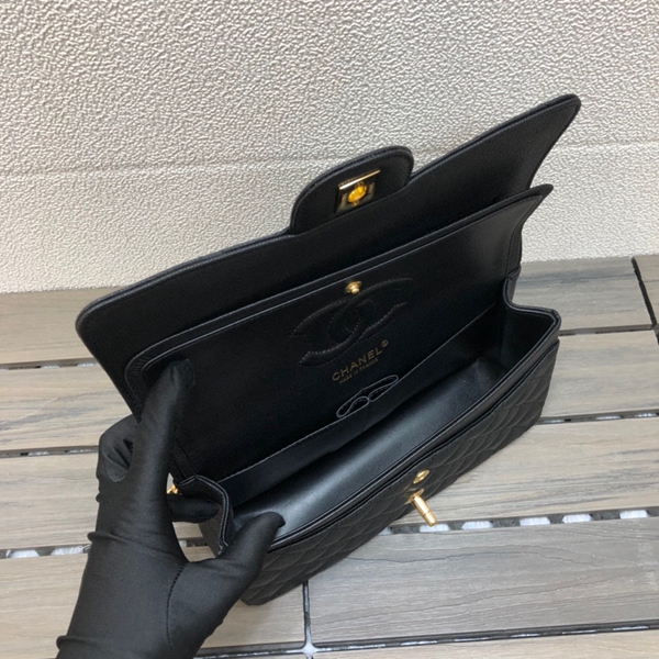 シャネルバッグレプリカ全体デザイン