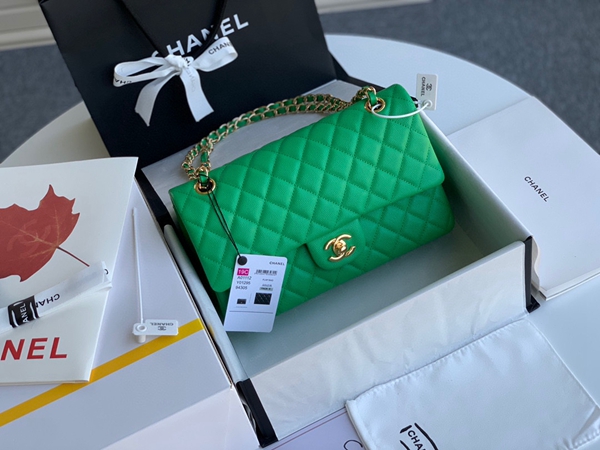 シャネルバッグレプリカ全体デザイン