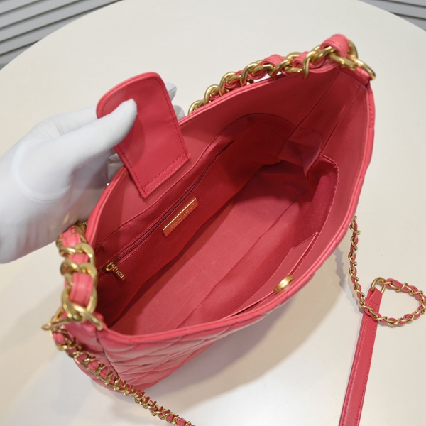 S級品シャネルバッグ着用イメージ