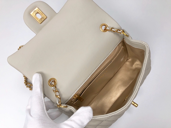 S級品シャネルバッグ全体デザイン