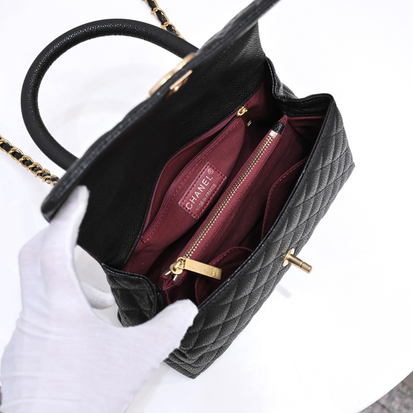S級品シャネルバッグ着用イメージ