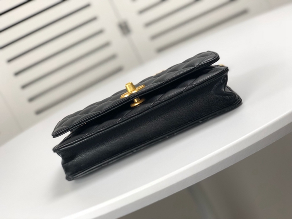 S級品シャネルバッグ内部構造