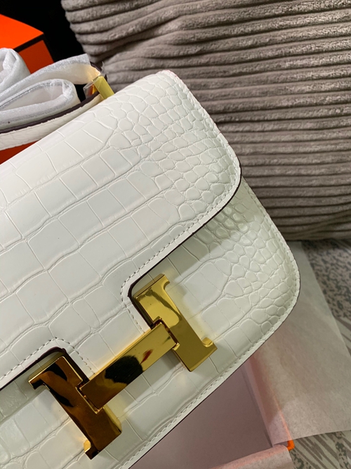 エルメス バッグ 激安背面デザイン
