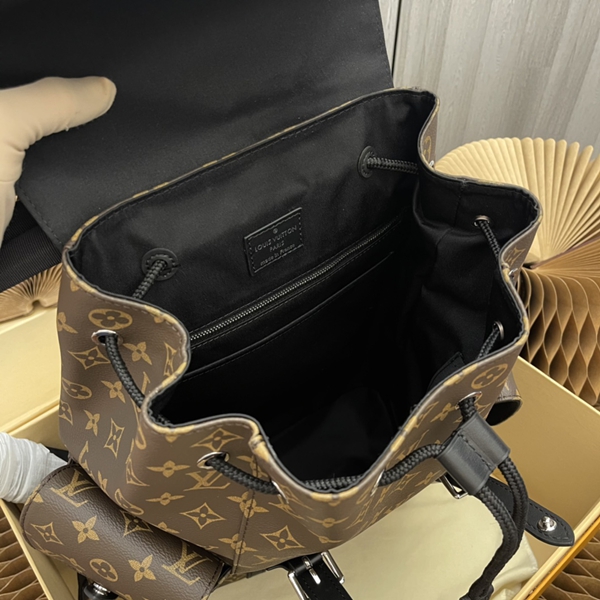 N級品ルイヴィトンバッグ全体デザイン