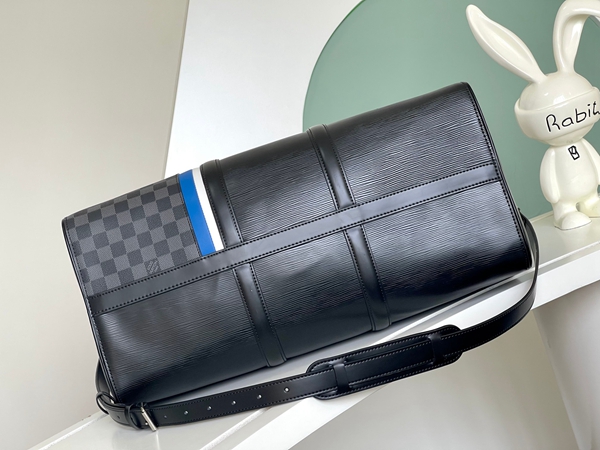 N級品ルイヴィトンバッグ側面デザイン