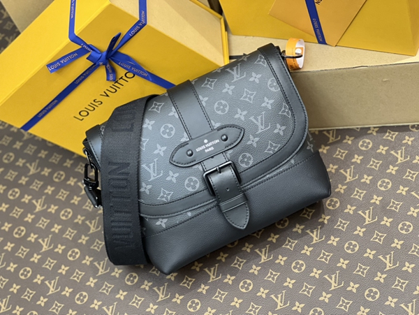 N級品ルイヴィトンバッグ背面デザイン
