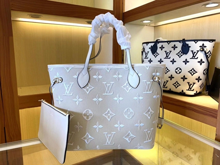 S級品ルイヴィトンバッグ正面デザイン