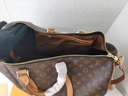 S級品ルイヴィトンバッグ着用イメージ