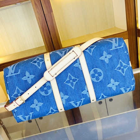 S級品ルイヴィトンバッグ角部分ディテール