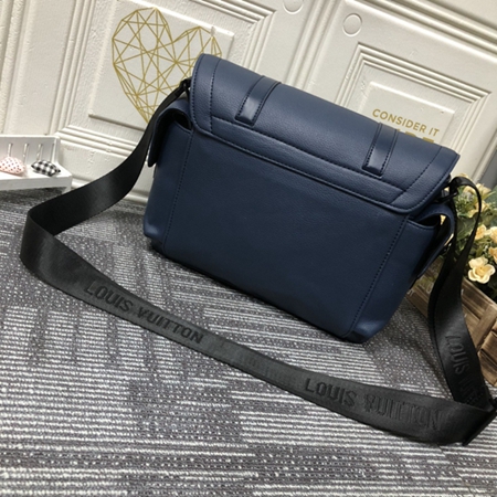 S級品ルイヴィトンバッグ内部構造