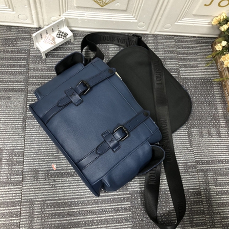 S級品ルイヴィトンバッグ角部分ディテール
