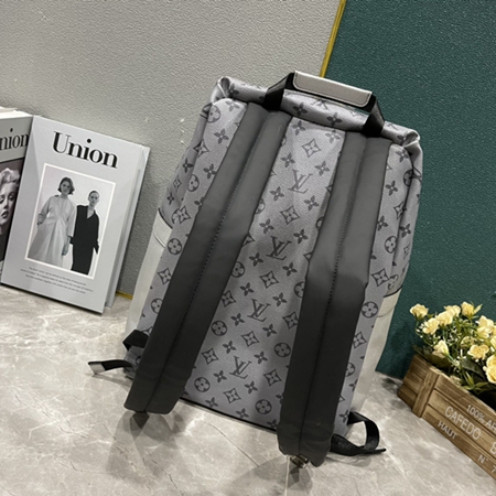 S級品ルイヴィトンバッグ側面デザイン