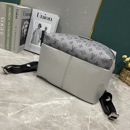 S級品ルイヴィトンバッグ内部構造
