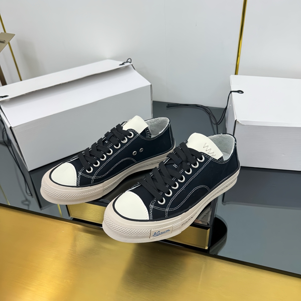 スーパーコピーブランド靴側面デザイン